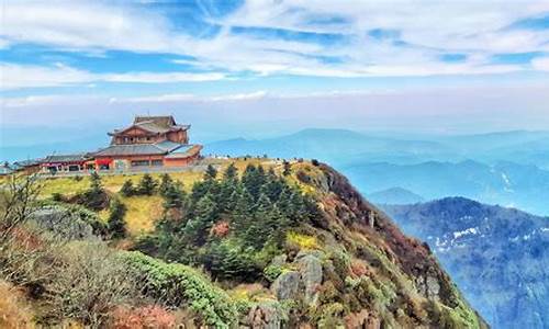 峨眉山简介和传说_峨眉山简介和传说景色景点